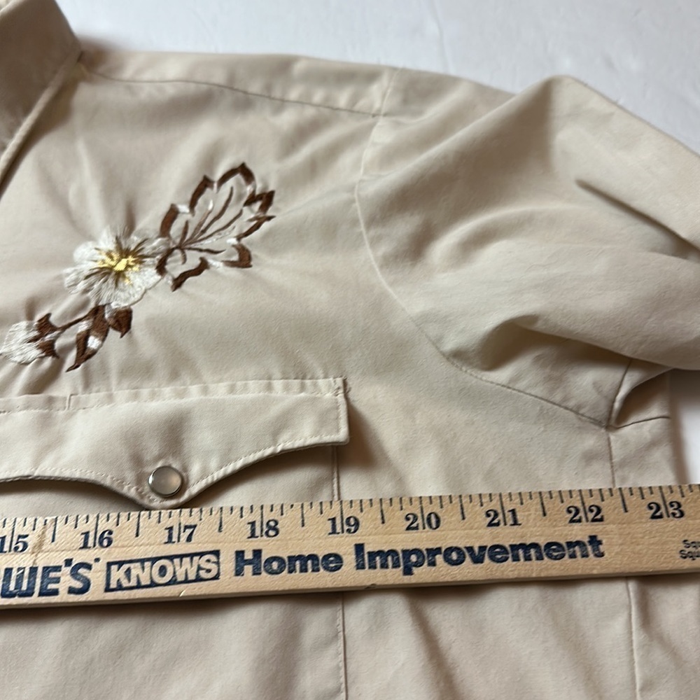 Vintage Chute#1 embroidered western rodeo button down with snap buttons - Picture 9 of 12